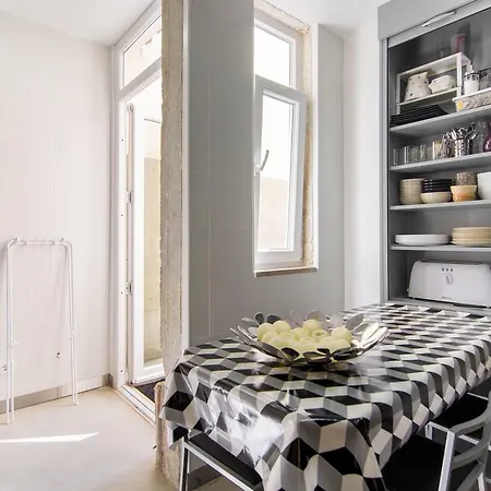 Pateo Renato Baptista In Apartment *